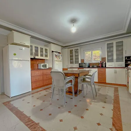 Detached Luxurious And Peaceful Vacation Getaway וילה