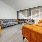 Detached Luxurious And Peaceful Vacation Getaway Алания