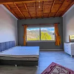 Detached Luxurious And Peaceful Vacation Getaway Вилла