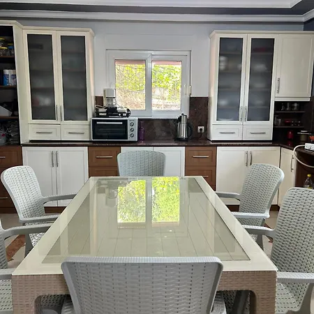 Villa Detached Luxurious And Peaceful Vacation Getaway