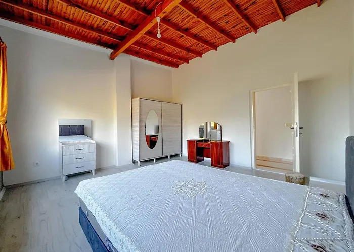 Detached Luxurious And Peaceful Vacation Getaway