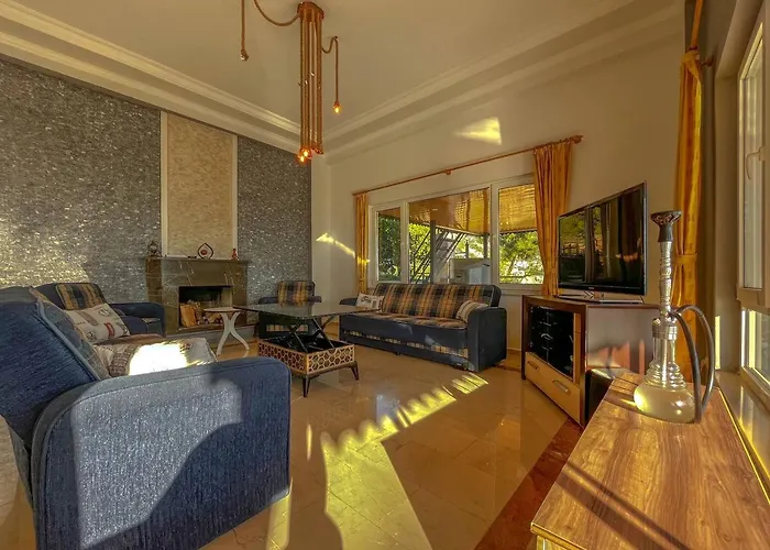 빌라 Detached Luxurious And Peaceful Vacation Getaway